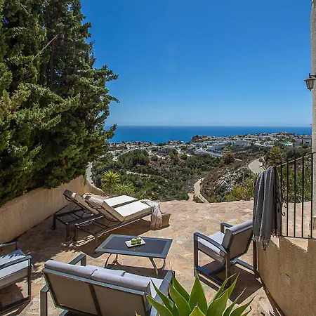 Costa Del Cielo By Abahana *